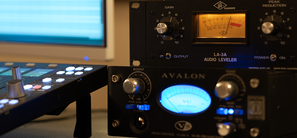 Backline grabaciones musicales Taxi DEN